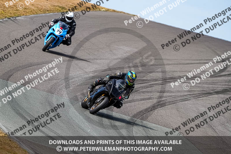 anglesey no limits trackday;anglesey photographs;anglesey trackday photographs;enduro digital images;event digital images;eventdigitalimages;no limits trackdays;peter wileman photography;racing digital images;trac mon;trackday digital images;trackday photos;ty croes